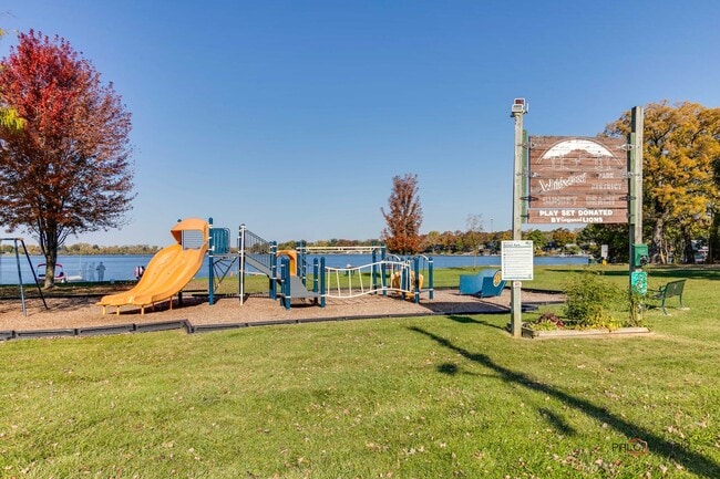 Building Photo - 33423 N Mill Rd