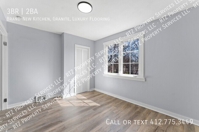 Building Photo - 2904 H St