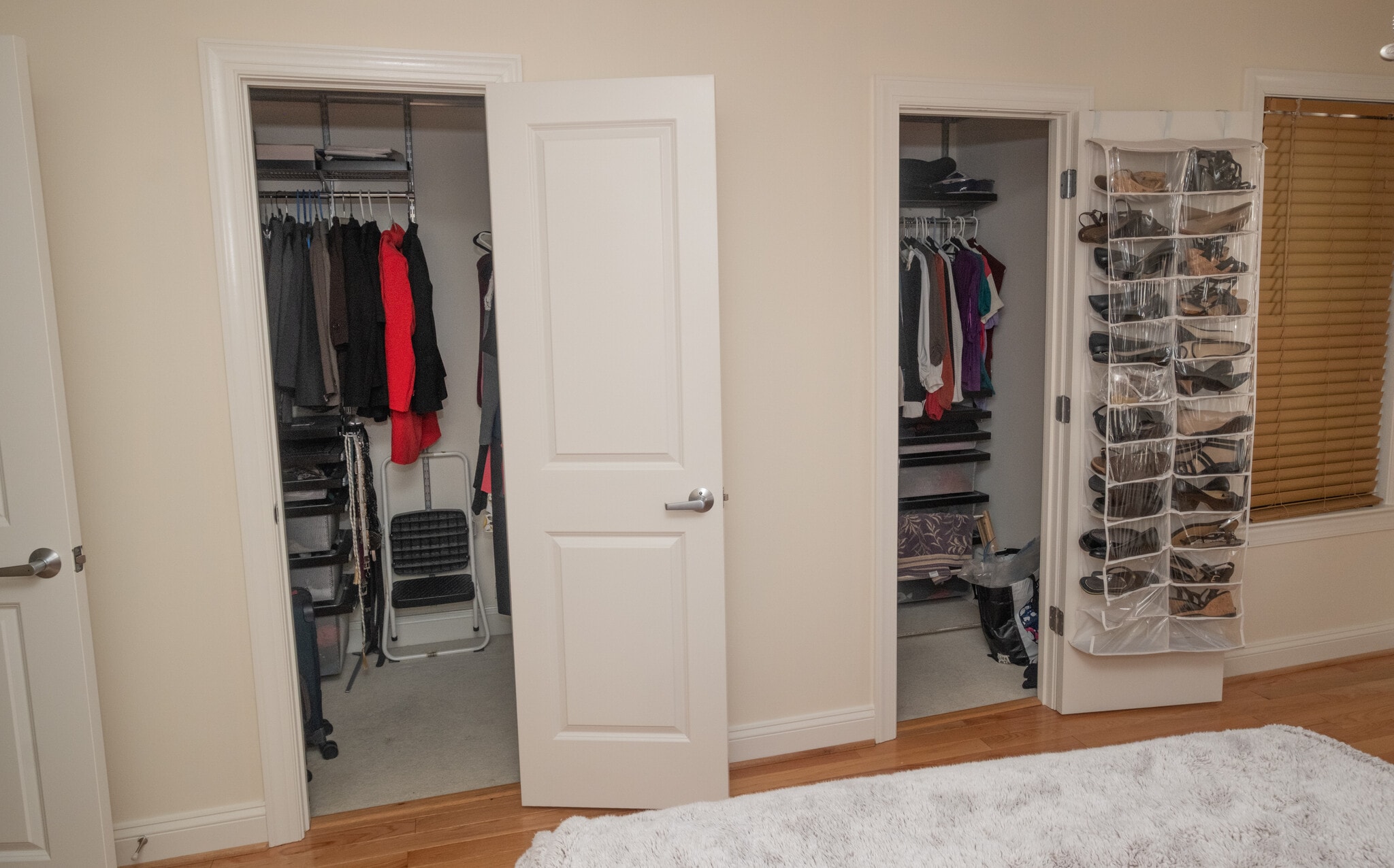 Dual closets - 1479 A St NE
