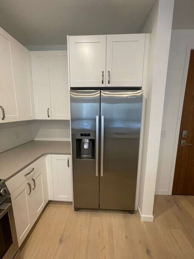 Building Photo - Stylish-Sophisticated-LoHi Living on the "...