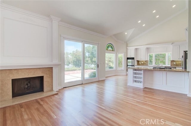 Building Photo - 24261 Cascades Dr