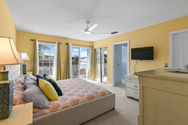 Building Photo - 1216 Ocean Dunes Cir