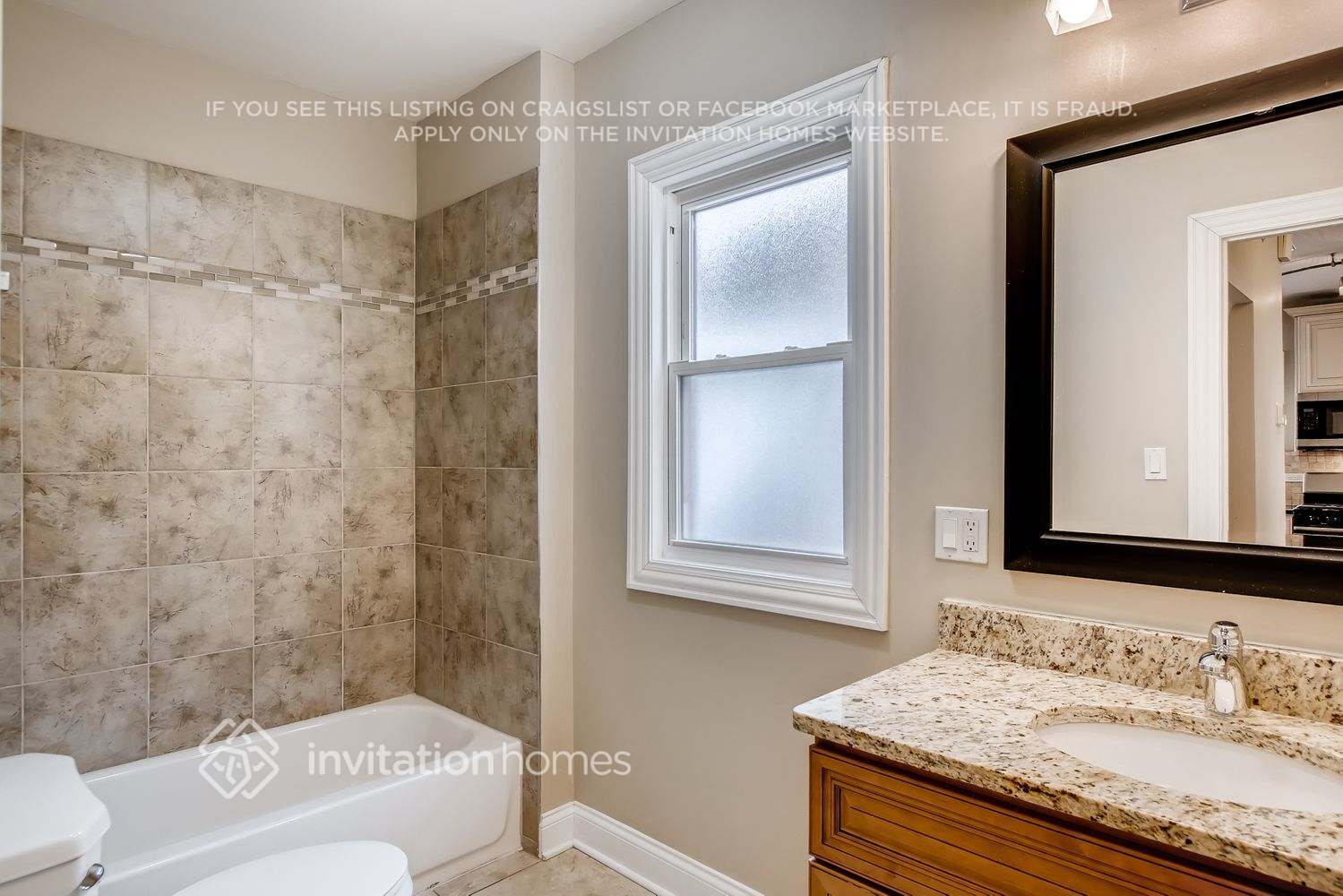 Building Photo - 2414 N 75th Ct