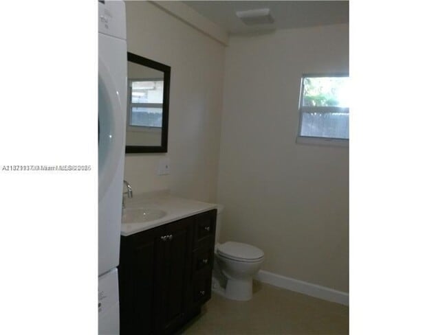 Building Photo - 2 bedroom in Hollywood FL 33021