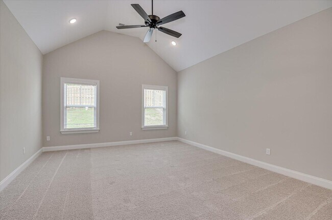 Building Photo - 136 Tanager Ln