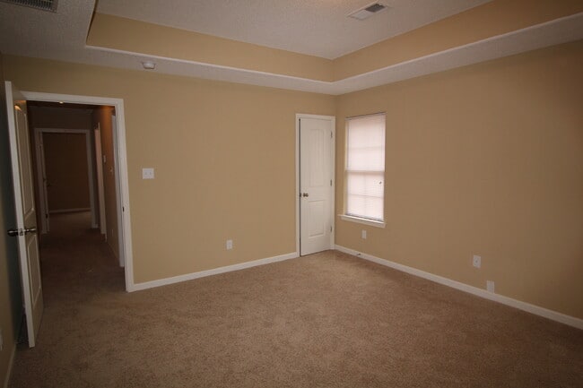 Building Photo - CraytonRidgeDr1039