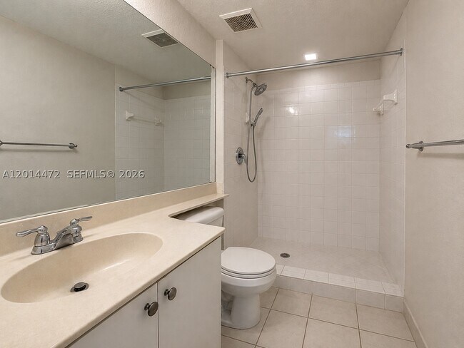 Building Photo - 15410 SW 284th St