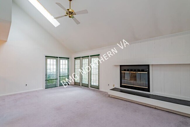 Building Photo - 12536 Flatwood Cir