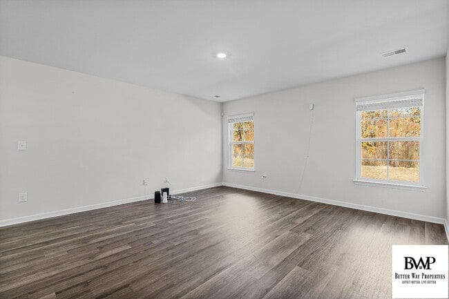 Building Photo - 737 Wimbee Ct