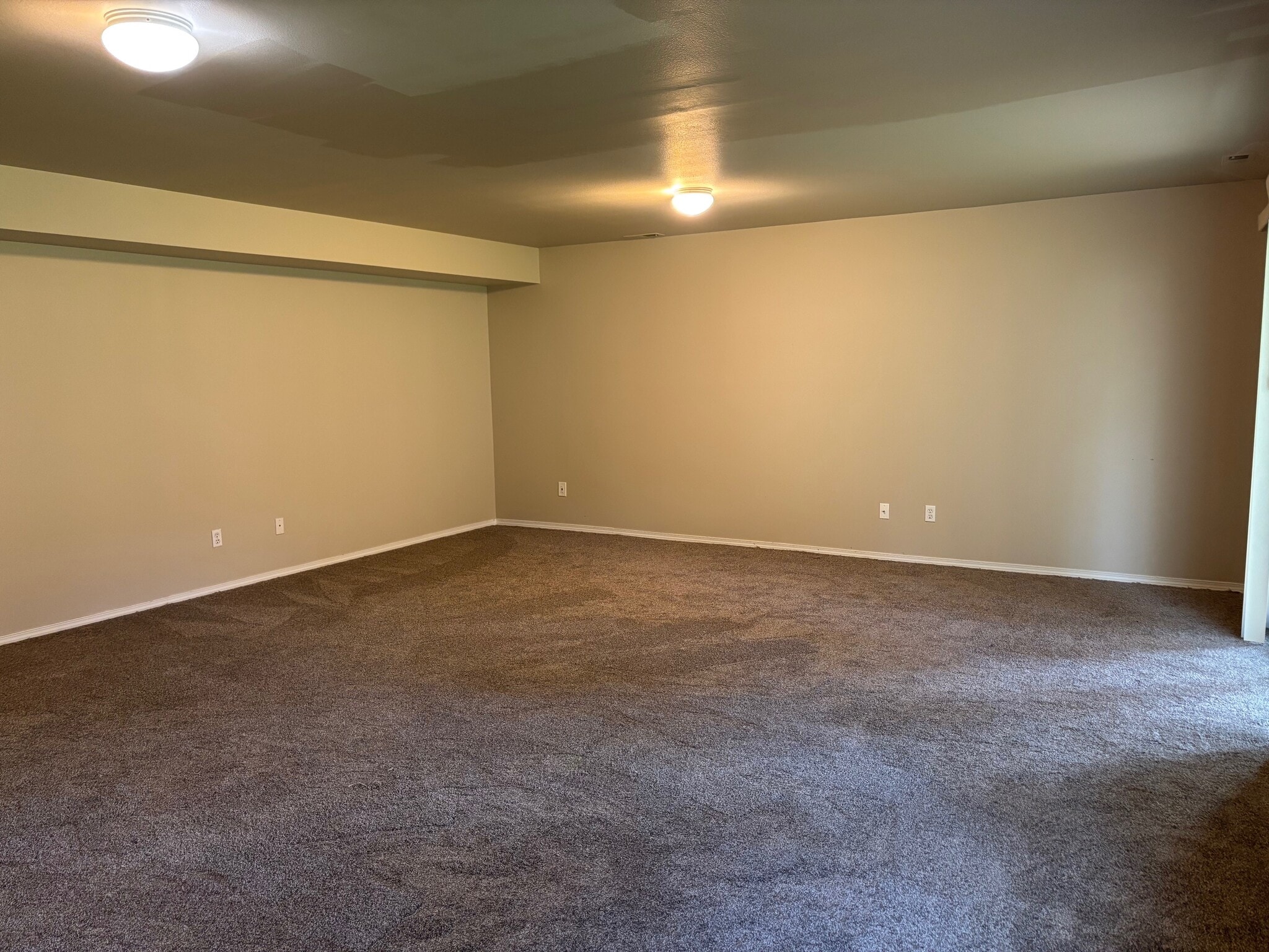 Building Photo - 2811 162nd St E