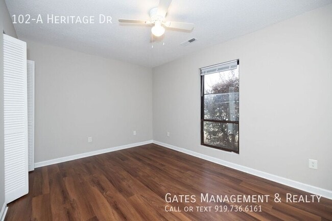 Building Photo - 102 Heritage Dr