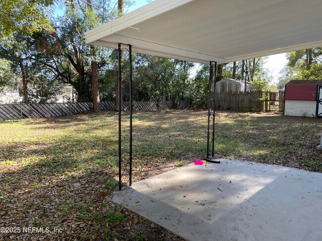 Building Photo - 2619 Bywood Rd