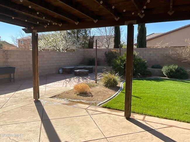 Building Photo - 6126 W Ave K1