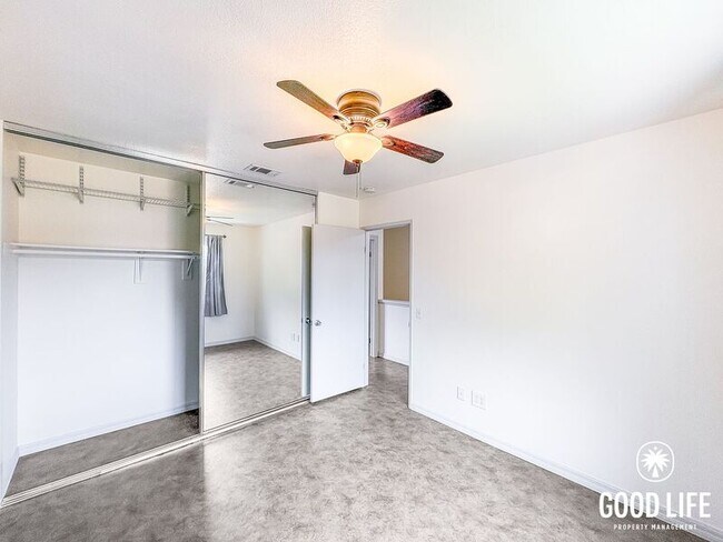 Building Photo - 2104 N Mammoth Pl