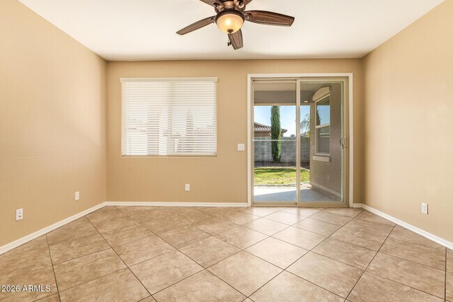Building Photo - 2057 Kenton Way