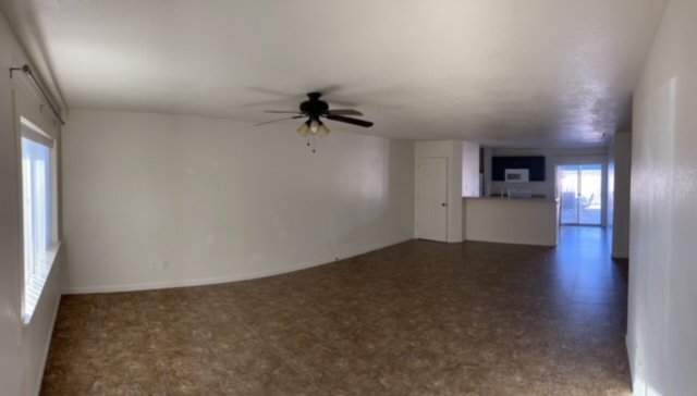 Building Photo - 14034 N Kendall Dr
