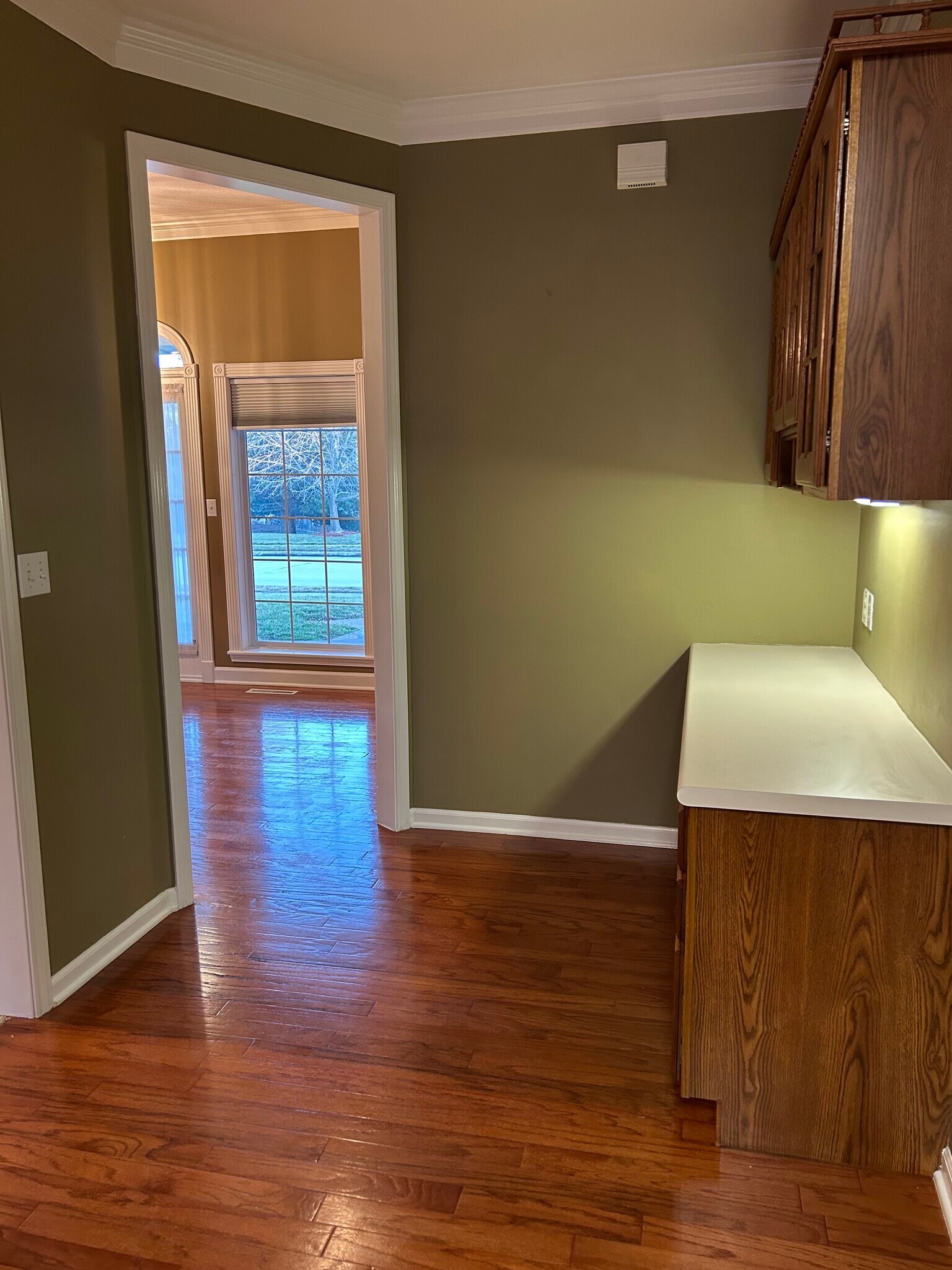 Building Photo - 700 Sudbury Dr