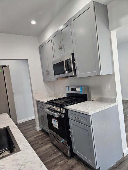 Building Photo - 6027 Allston St