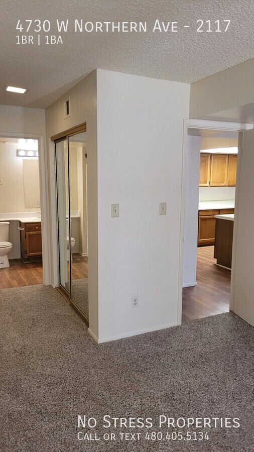 Building Photo - 1 Bed With Den Condo off 47th Ave and Nort...