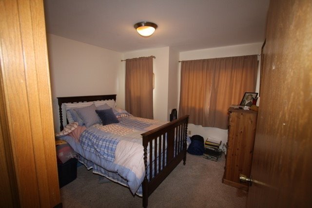 Building Photo - 3 Bedroom Home in South Anchorage w/ Fenced Yard!