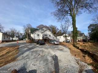 Building Photo - 641 West Ave