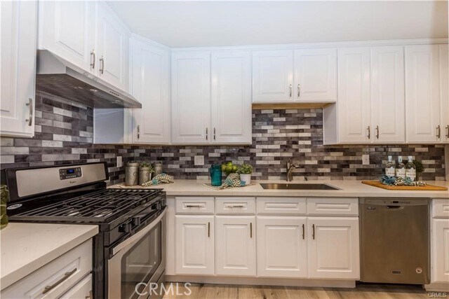 Building Photo - 9412 Shadowood Dr