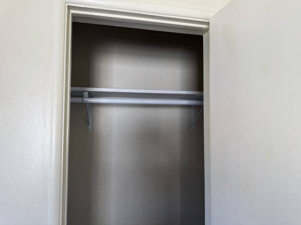 Building Photo - 1423 E 60th St