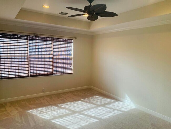 Building Photo - 4805 Sawgrass Breeze Dr