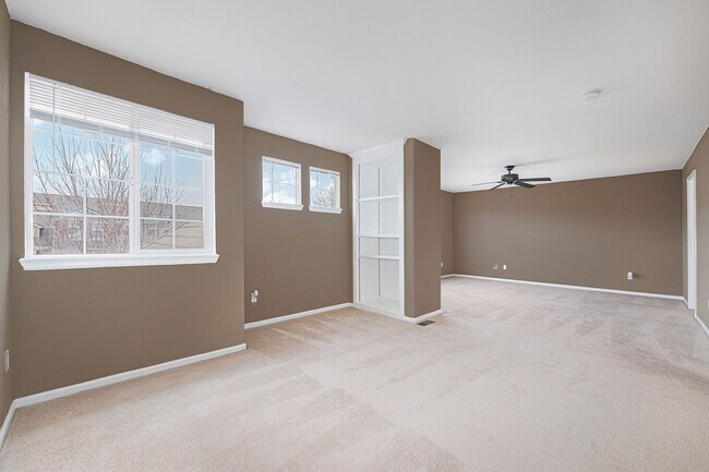 Building Photo - 20501 E Union Ave