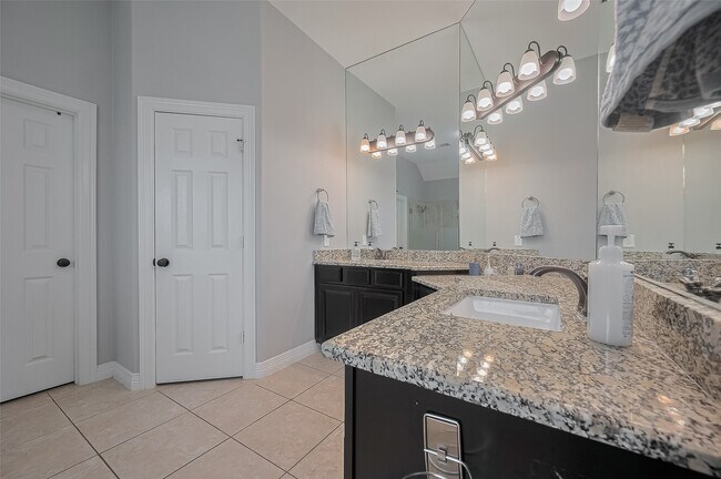 Building Photo - 4227 Lodge Ranch Ct