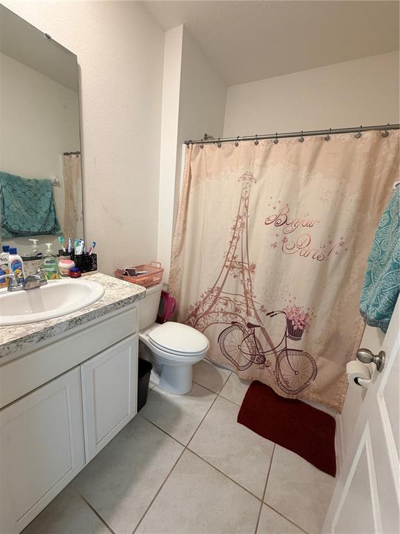 Building Photo - 1156 Cambridge Dr