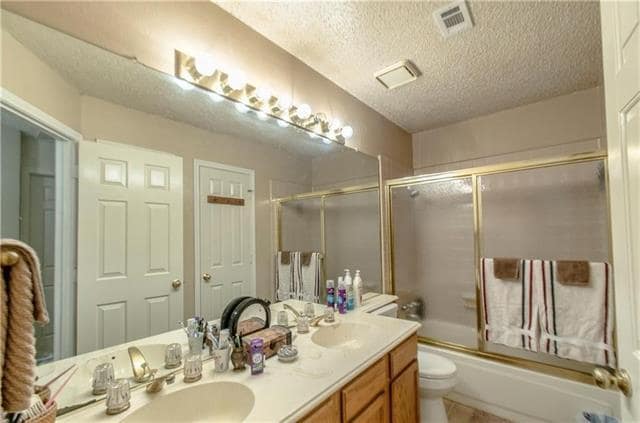 Building Photo - 2312 Forestbrook Dr