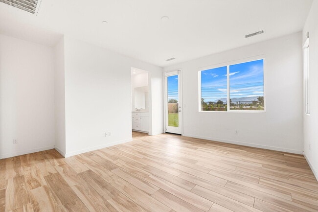 Building Photo - 79329 Zamora Ct