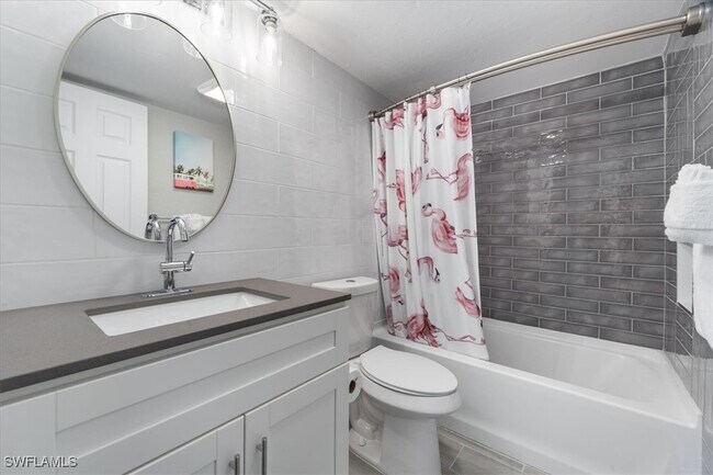 Building Photo - 610 SW 47th Terrace