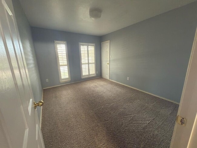 Building Photo - 3815 Lake Edinburg Ln