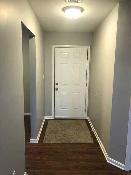 Building Photo - 508 Porsha Ter
