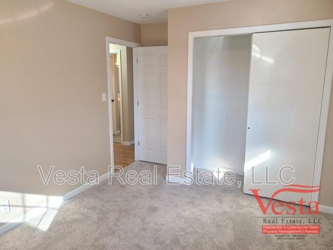 Building Photo - 1219 Rutledge Rd