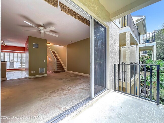 Building Photo - 1680 42nd Square