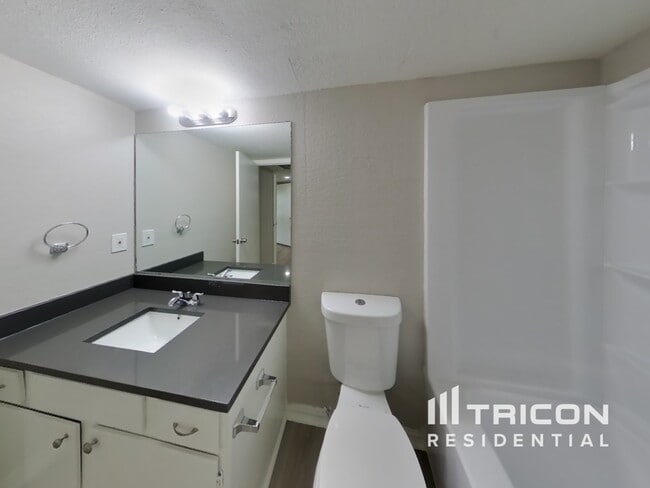 Building Photo - 4501 Timber Run Dr