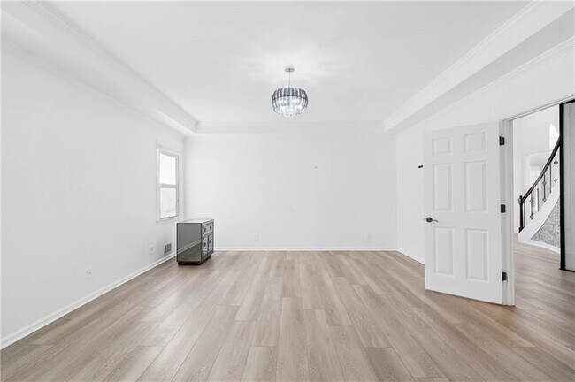 Building Photo - 526 Coopers Pond Dr