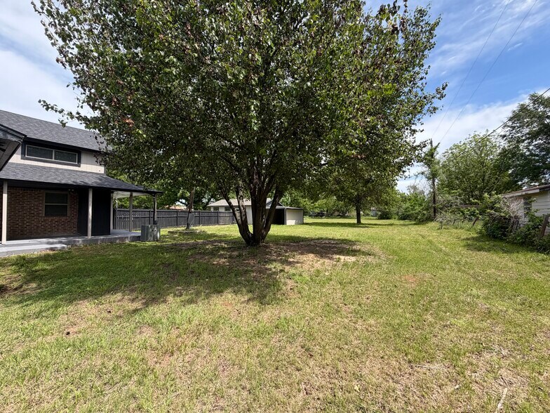 Building Photo - 152 Riverboat Dr