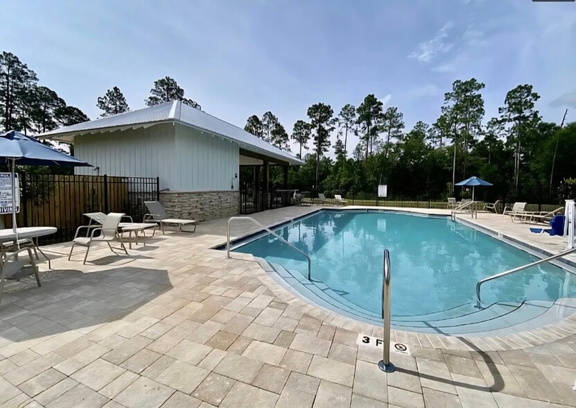 Building Photo - 9635 Nature Creek Blvd