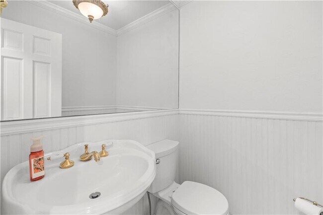 Building Photo - 78 Pheasant Dr SE