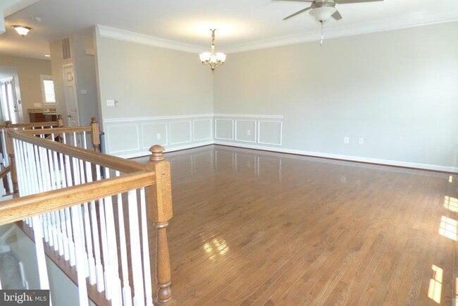 Building Photo - 1604 Kinnaird Terrace NE