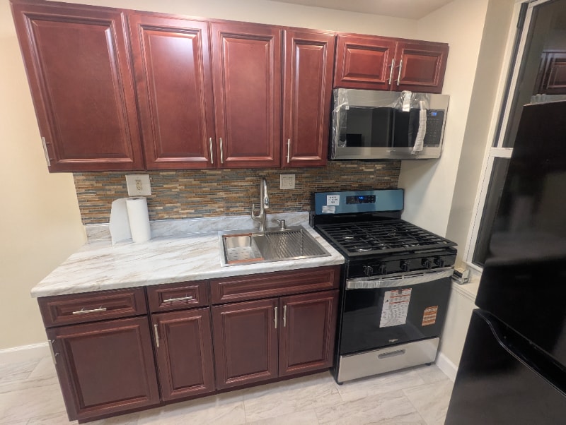 Building Photo - 208 Howard Ave