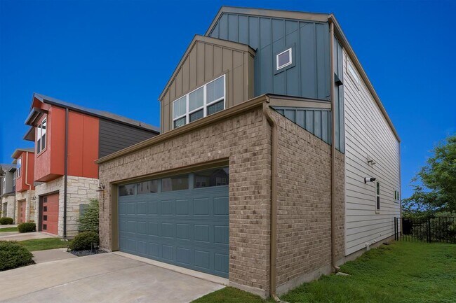 Primary Photo - 7312 Harmony Shoals Bnd