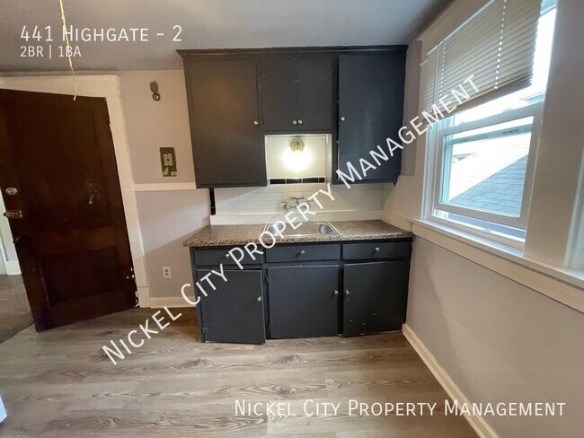 Building Photo - 441 Highgate Ave