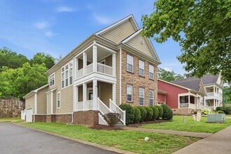Building Photo - 2661 Avery Park Dr