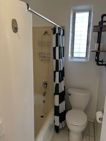 Bathroom - 407 Riverdale Dr