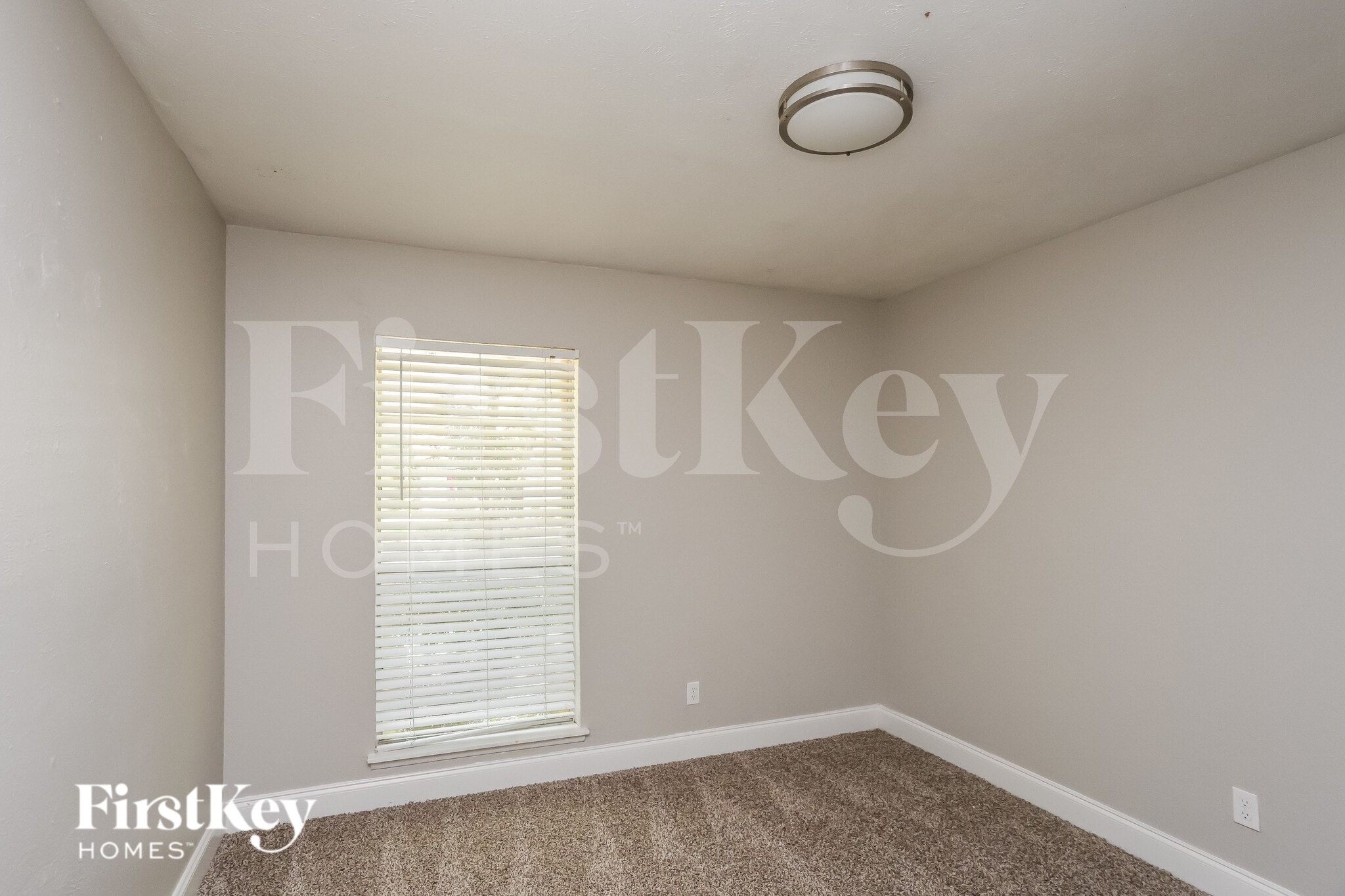Building Photo - 6418 Briarknoll Dr